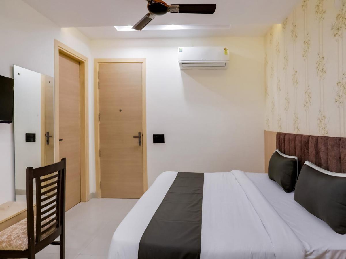 Townhouse Magnolia Corporate Stays Gurgaon Luaran gambar
